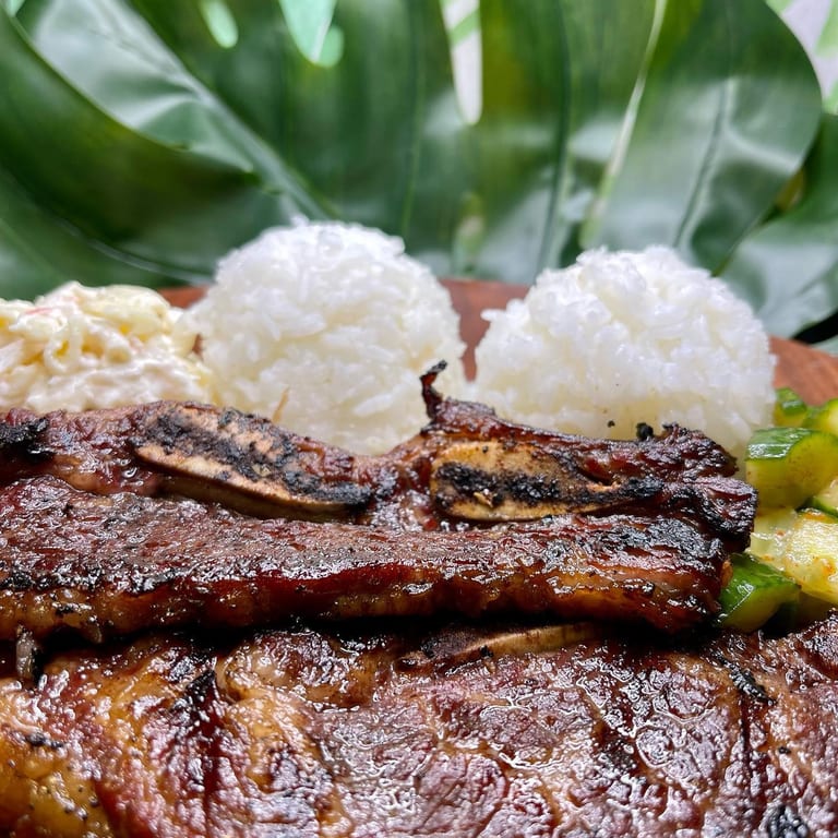 Serving Hawaiian Flavors